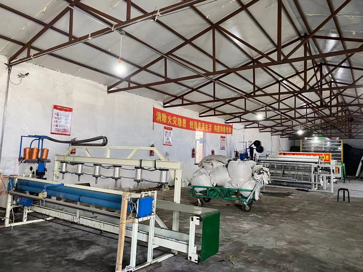 阳发大棚保温被生产车间